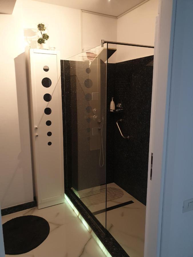 Exclusiv Sea View Apartment Năvodari Extérieur photo